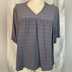 Knox Rose beautiful Rayon short sleeve V neck top Large